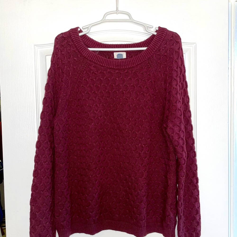 Knitted sweater. Cranberry/plum color.